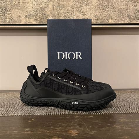 dior sneakers b28|Dior b22 trainers for men.